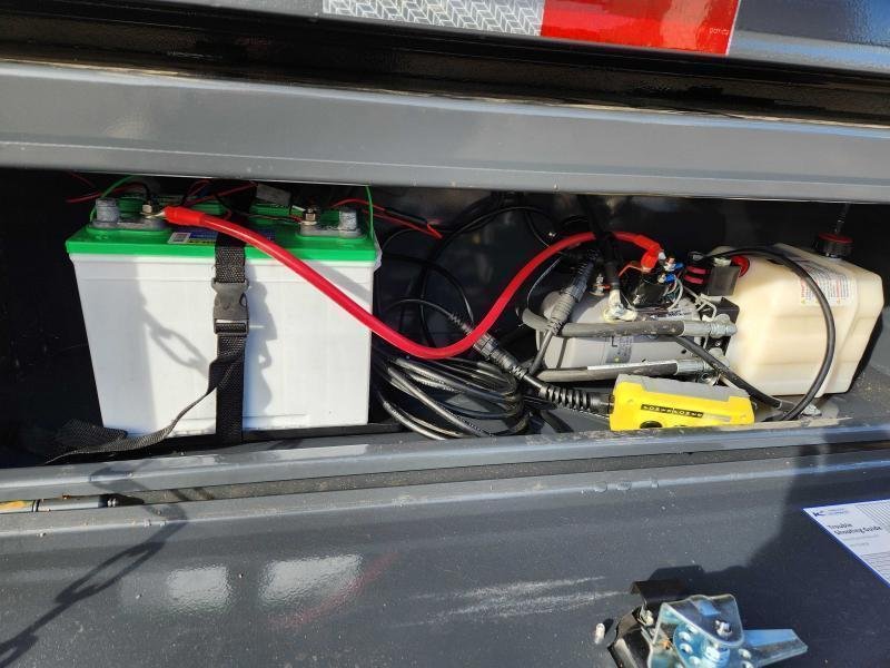 2025 Lamar 102x26 21k Deckover Tilt w/ Solar Charger and Winch Plate