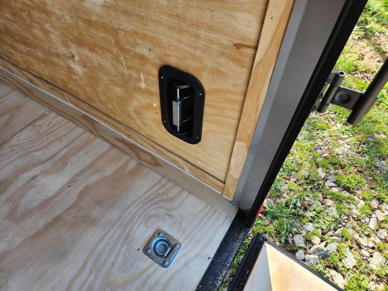 2026 Rock Solid Cargo 8.5x24 10k Enclosed w/ Escape Door, Blackout Special, .080 Polycore Upgrade, S