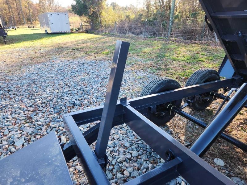 2026 Lamar 5X10 7K Mini Dump W/ Spreader Gate and 18" Sides