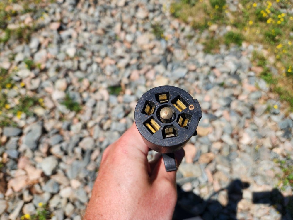 2026 Rock Solid Cargo 8.5x24 10k Enclosed w/ Escape Door, Blackout Special, .080 Polycore Upgrade, S