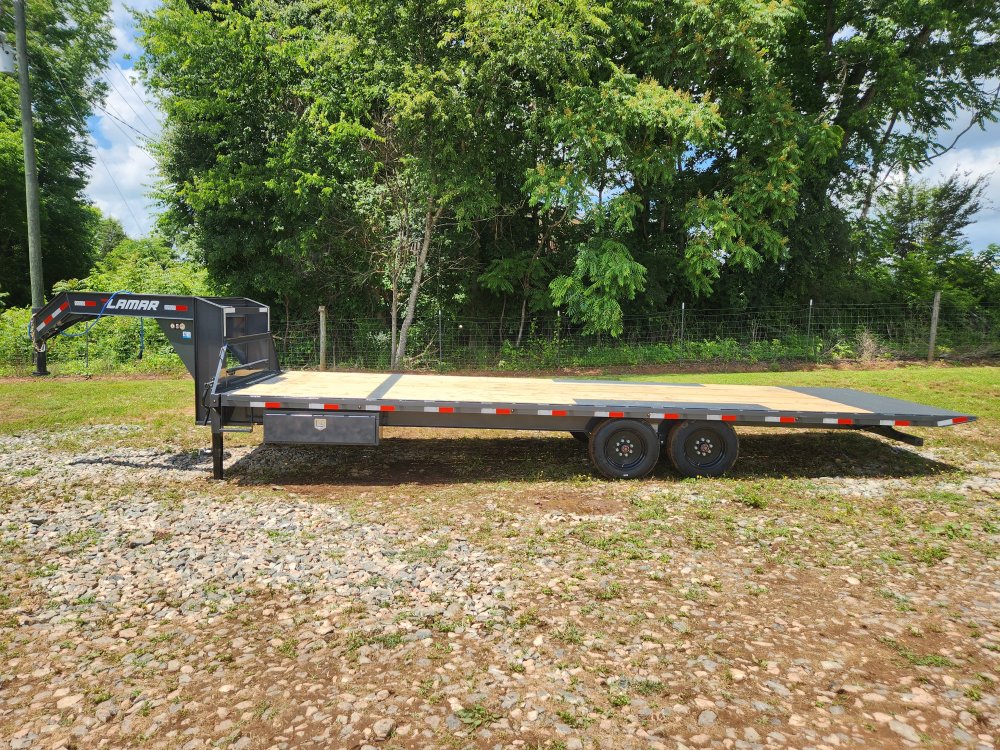 2025 Lamar 102x26 16k Gooseneck Deckover Tilt