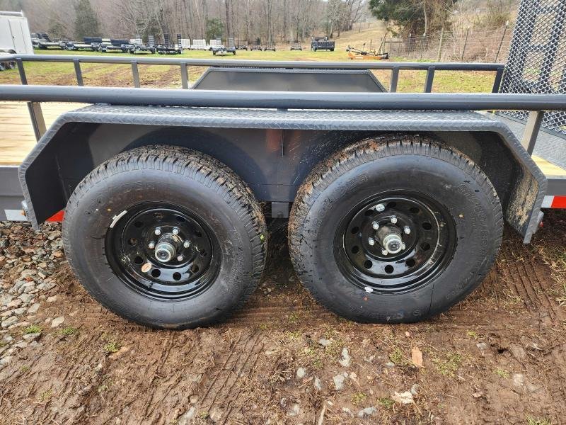 2025 Lamar 83x14 10k Utility