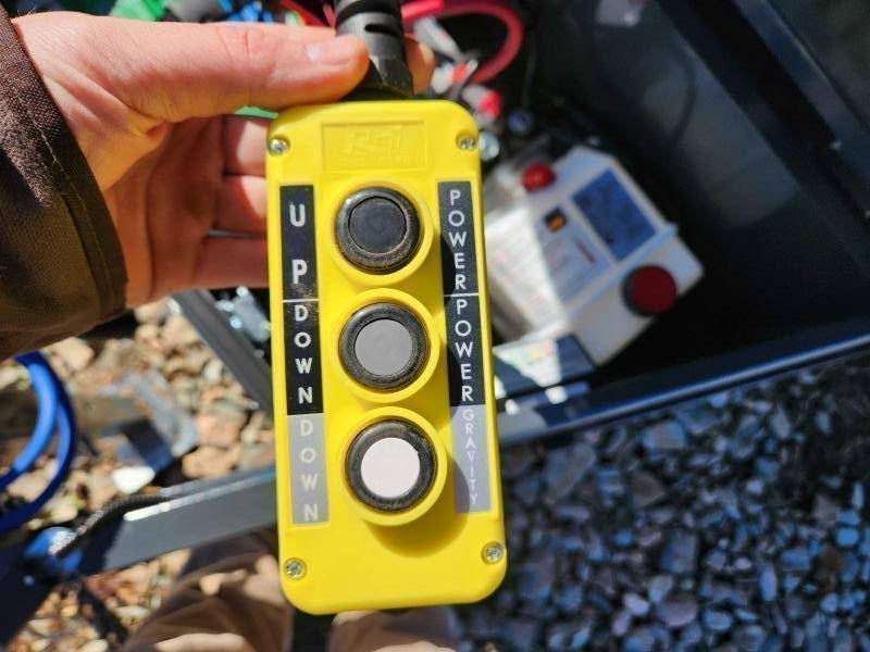 2026 Lamar 5X10 10K Dump w/ Spreader Gate and 24" Sides