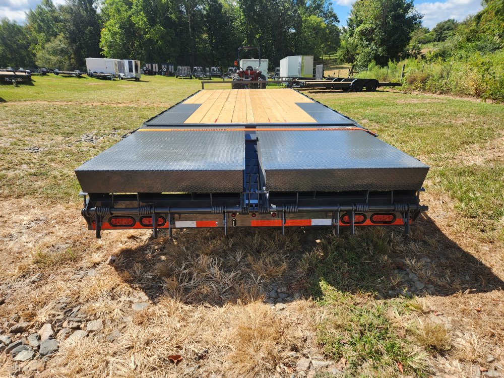 2026 Lamar 102X24 14K Deckover w/ Rhino Ramps