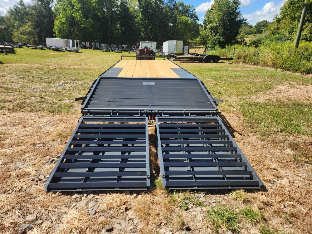 2026 Lamar 102X24 14K Deckover w/ Rhino Ramps