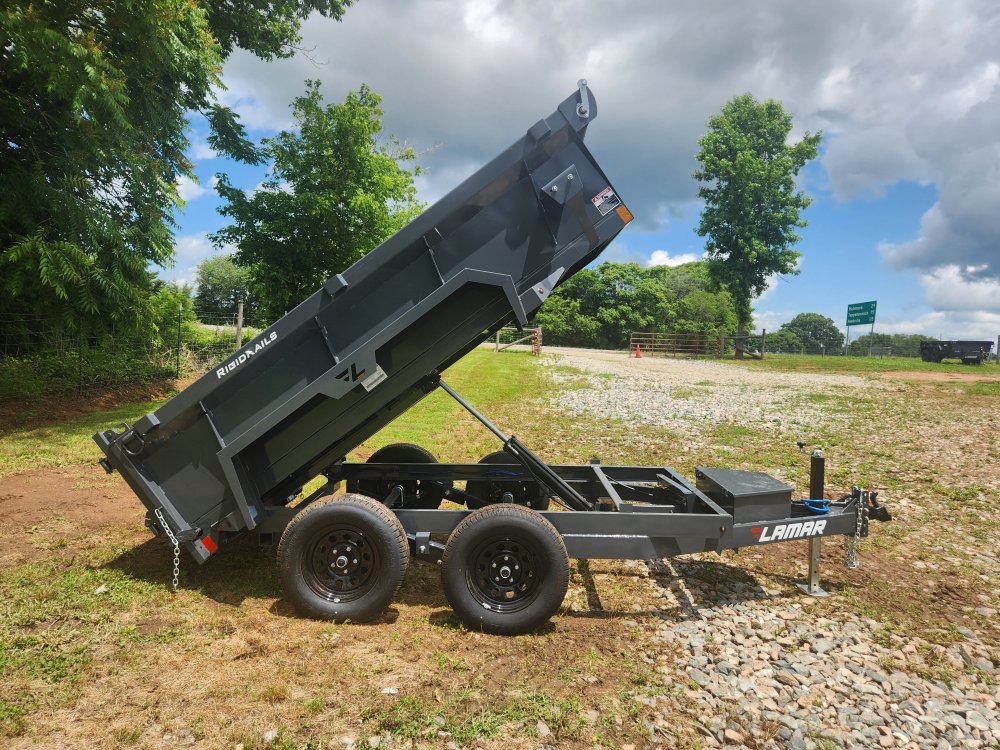 2025 Lamar 5x10 7k Dump w/ Spreader Gate and 24" Sides