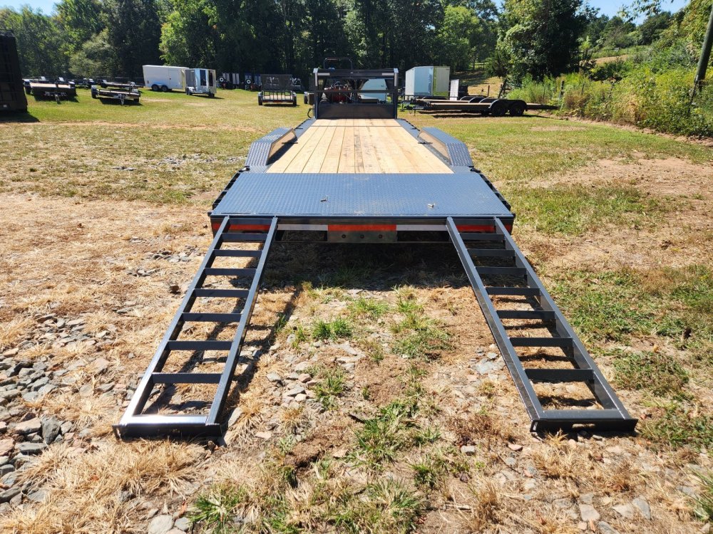 2027 Lamar 102x32 21k Gooseneck Equipment Hauler w/ Slide-In Ramps