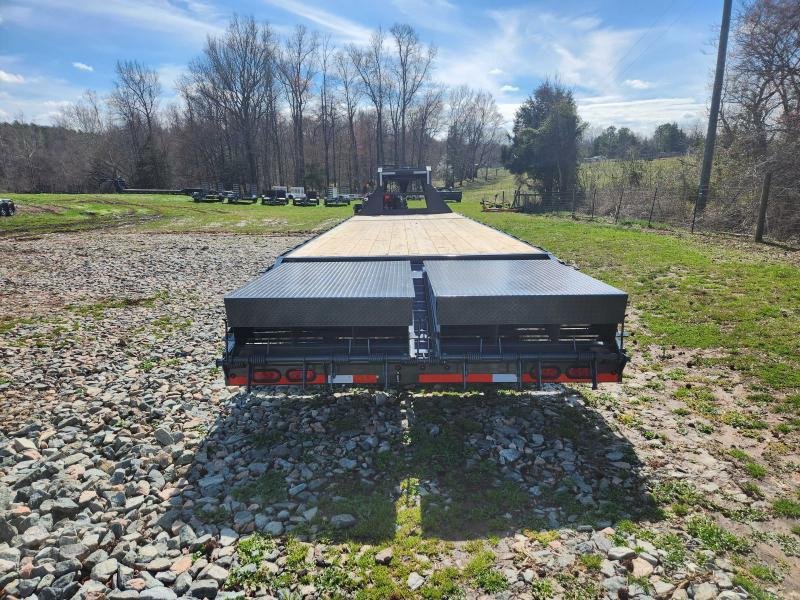 2025 Lamar 102X32 24K Gooseneck Deckover w/ 14 Ply Tires, 6" Raised Neck, Winch Plate, Rhino Ramps a