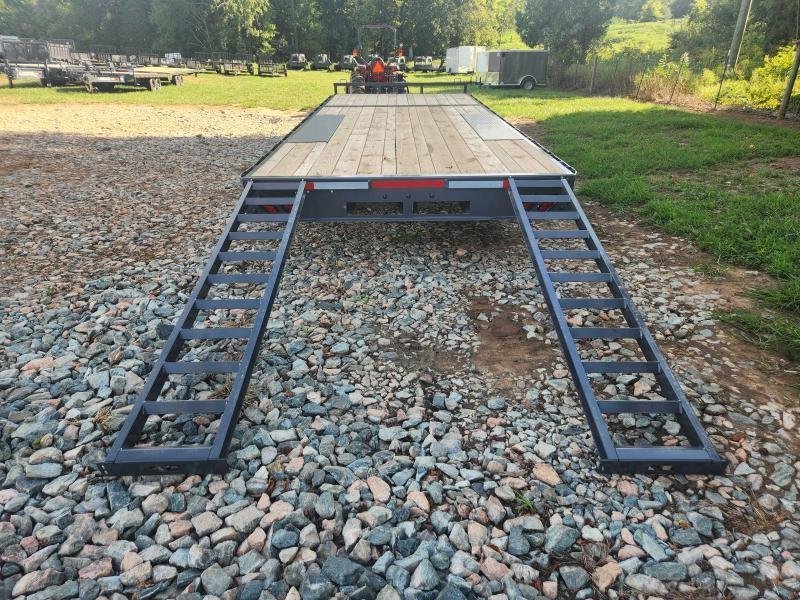 2026 Lamar 102x24 14k Deckover w/ Slide-In Ramps