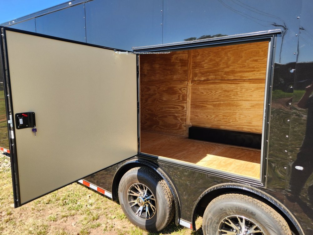 8.5x28 14k Enclosed w/ Blackout Special Package, (.080) Polycore Metal Upgrade, Semi-Screwless Upgra