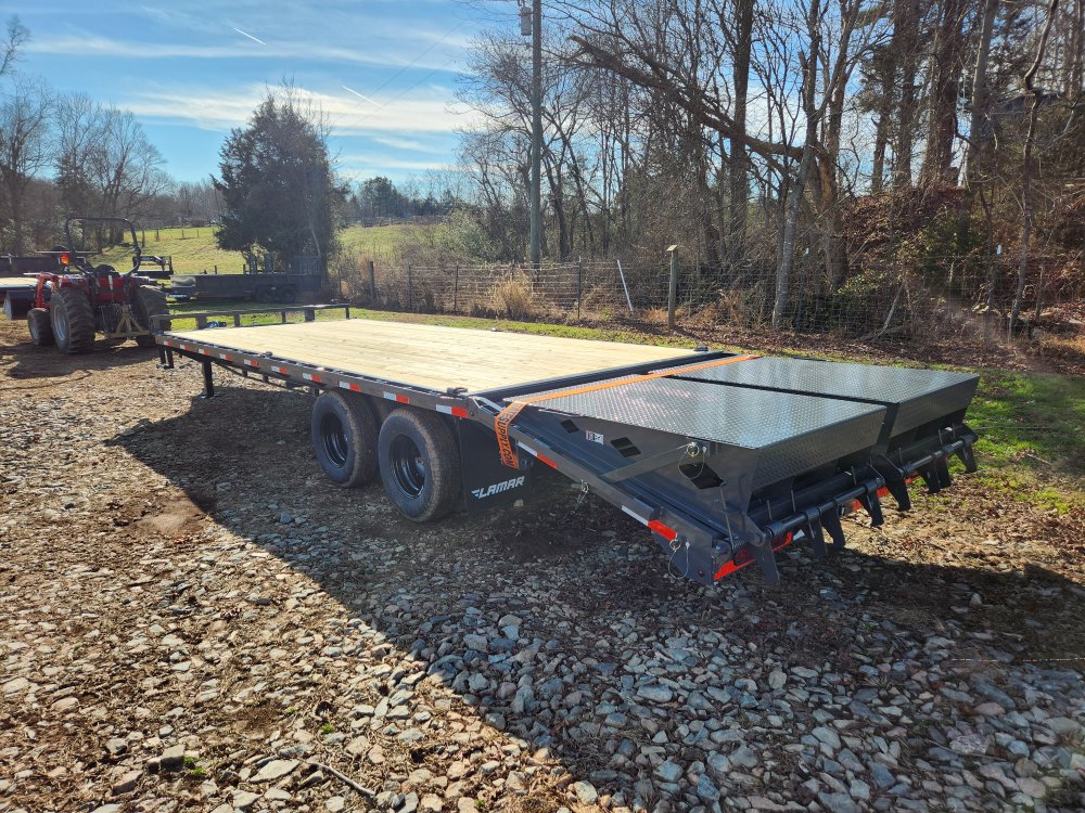 2026 Lamar 102x25 20k Deckover W/ D Rings, Winch Plate and Rhino Ramps