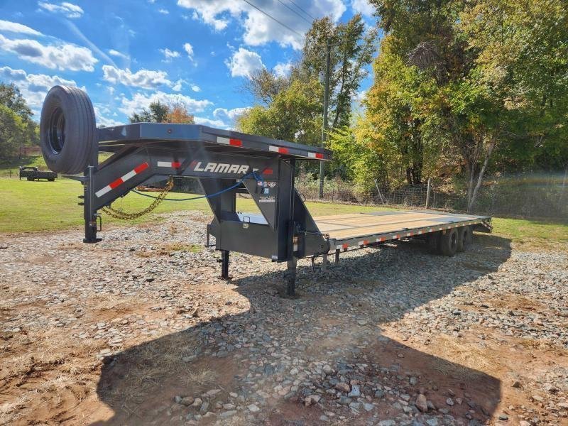 2026 Lamar 102x32 20k Gooseneck Deckover w/ Deck Over Neck, Torque Tube, Winch Plate and Rhino Ramps
