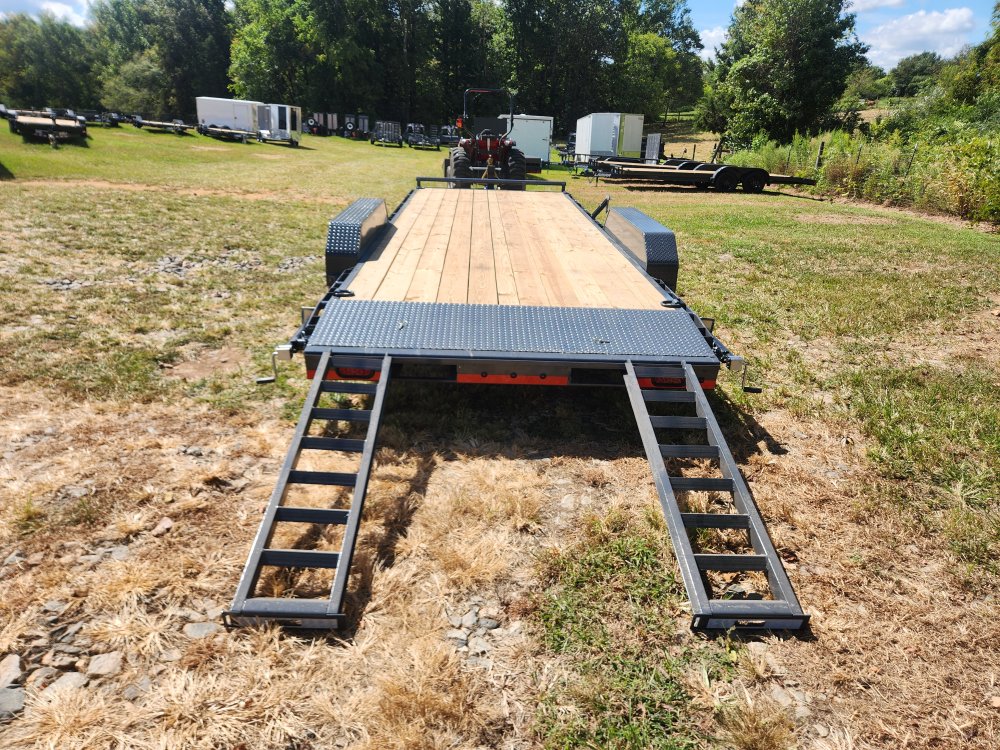 2026 Lamar 83X22 14K Equipment Hauler w/ Slide-In Ramps