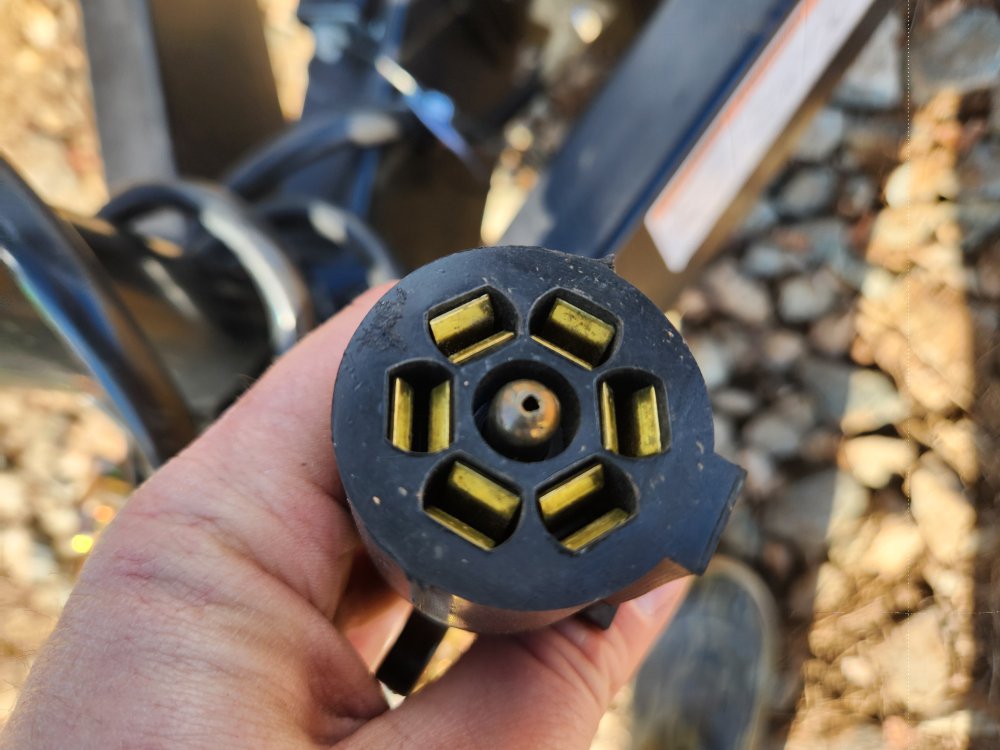 2026 Rock Solid Cargo 8.5x24 10k Enclosed w/ 7' Interior, Polycore Metal and Semi-Screwless Upgrade