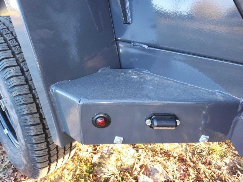 2026 Lamar 5X10 7K Mini Dump W/ Spreader Gate and 18" Sides