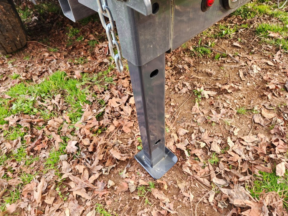 2026 Lamar 7x14 16k Telescopic Dump w/ 2 Batteries, Solar Charger and 36" Sides