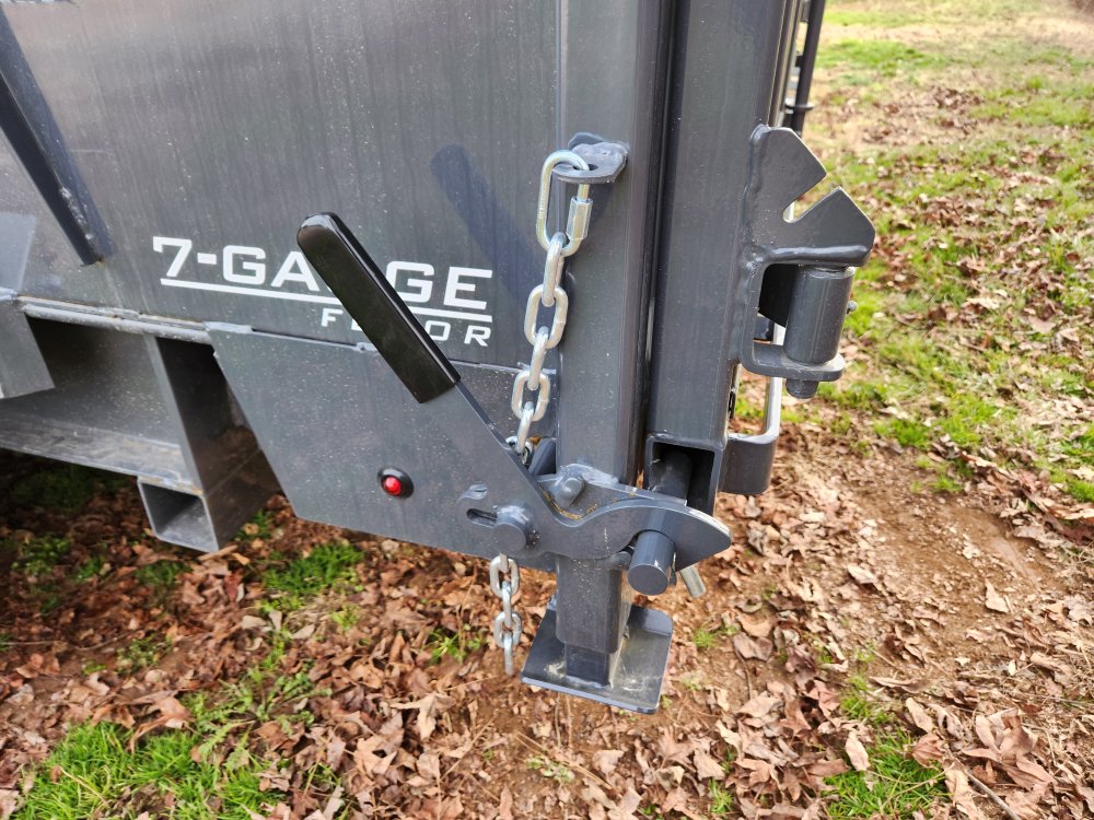 2026 Lamar 7x14 16k Telescopic Dump w/ 2 Batteries, Solar Charger and 36" Sides