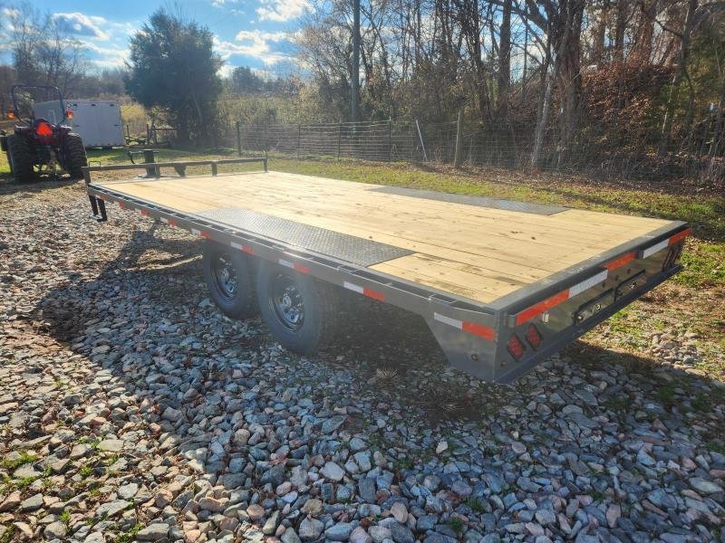 2025 Lamar Trailers 102x18 14k Deckover w/ Slide-In Ramps