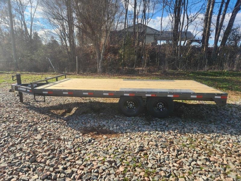 2025 Lamar Trailers 102x18 14k Deckover w/ Slide-In Ramps