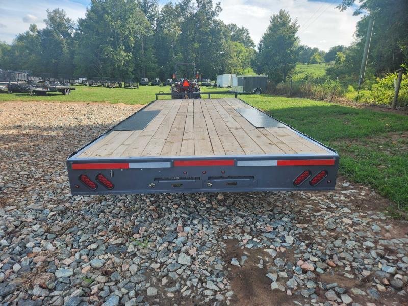 2026 Lamar Trailers 102x20 14k Deckover w/ Slide-In Ramps
