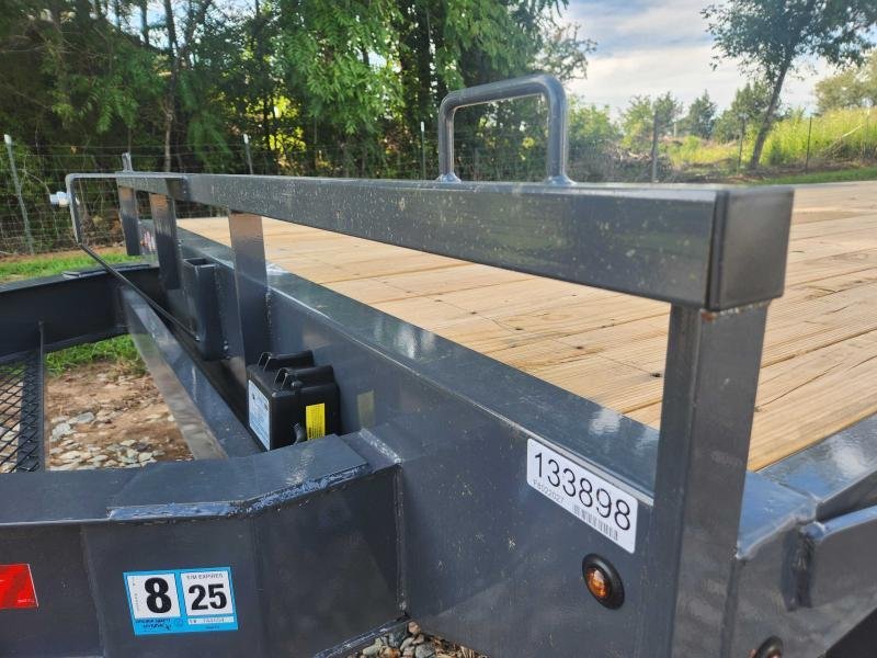 2026 Lamar Trailers 102x20 14k Deckover w/ Slide-In Ramps