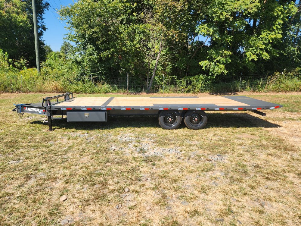 2026 Lamar 102x24 16k Deckover Tilt w/ Winch Plate and Solar Charger