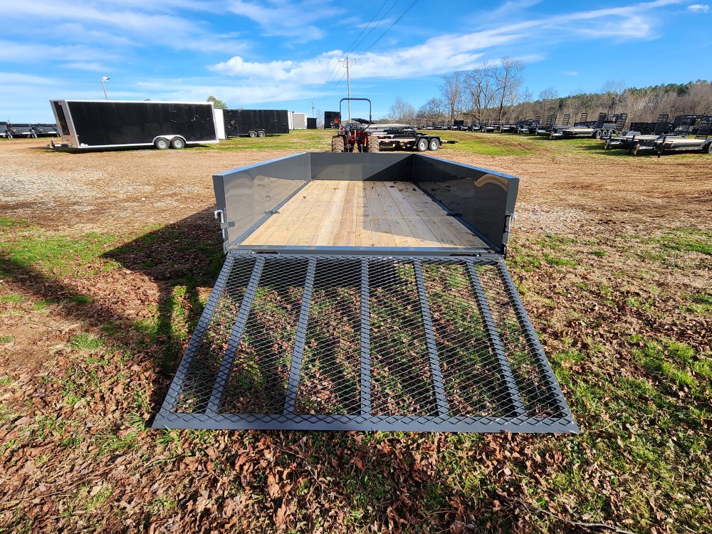 2026 Lamar 83x16 7k Utility w/ 24" Solid Sides