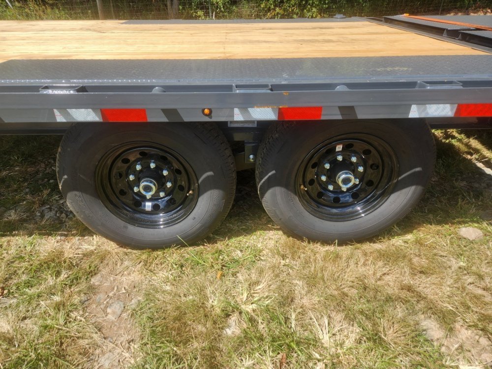 2026 Lamar 102X24 14K Deckover w/ Rhino Ramps