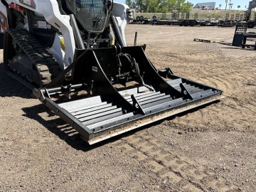 84" Land Leveler W/Scarifier