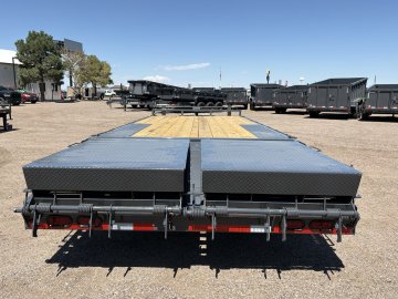 8.5'x22' Lamar Flatbed