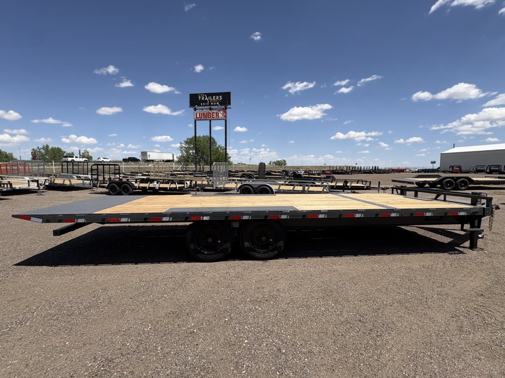 8.5'x24' Lamar Flatbed