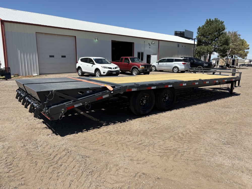 8.5'x24' Lamar Flatbed