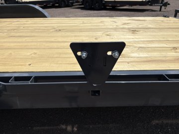 7'x18' Lamar Equipment