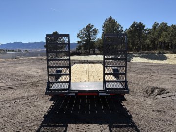 7'x22' Lamar Equipment