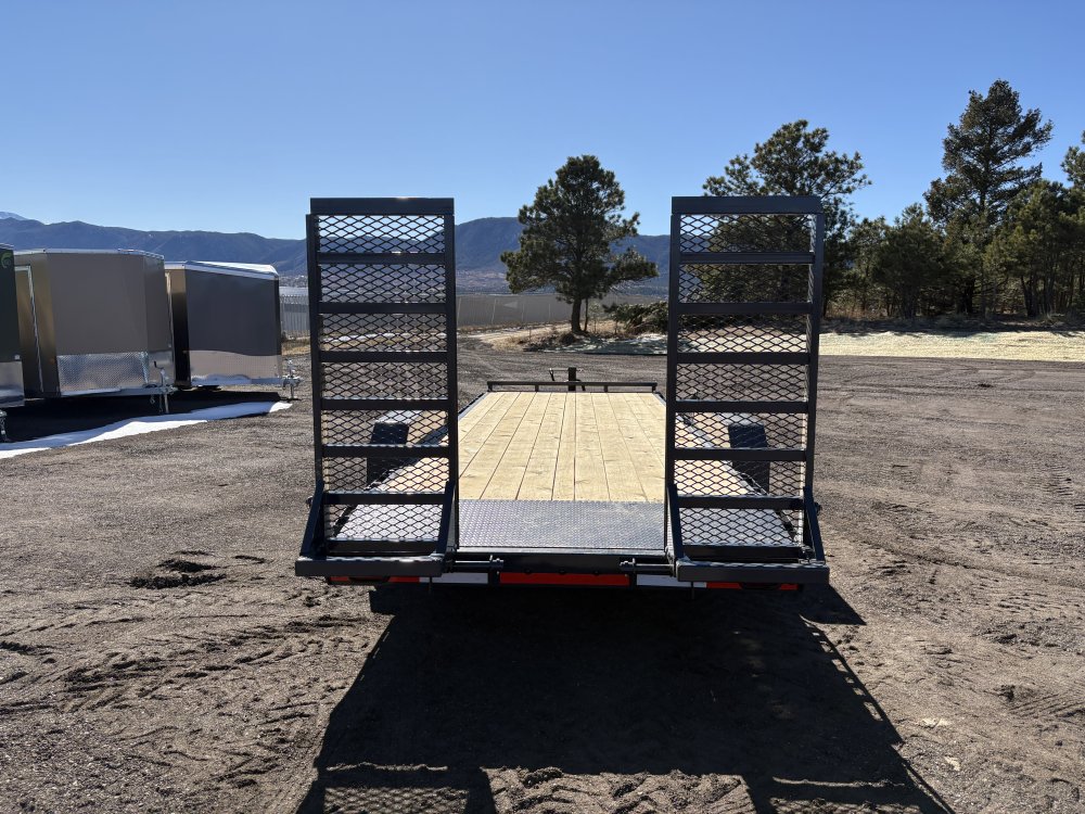 7'x22' Lamar Equipment