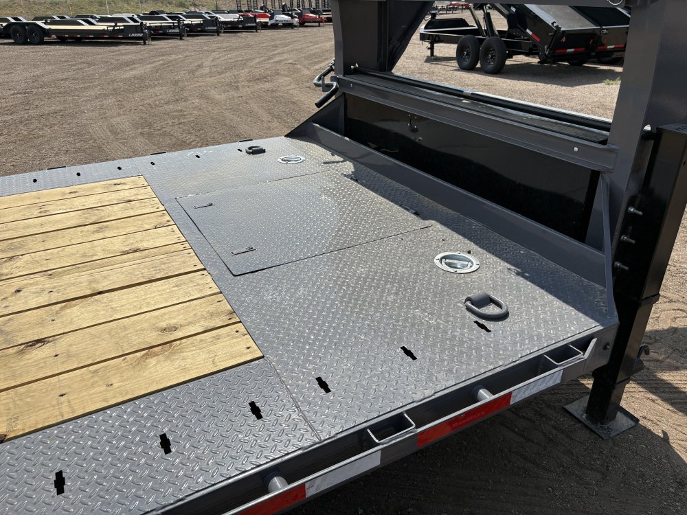8.5'x24' RawMaxx Tilt Deck