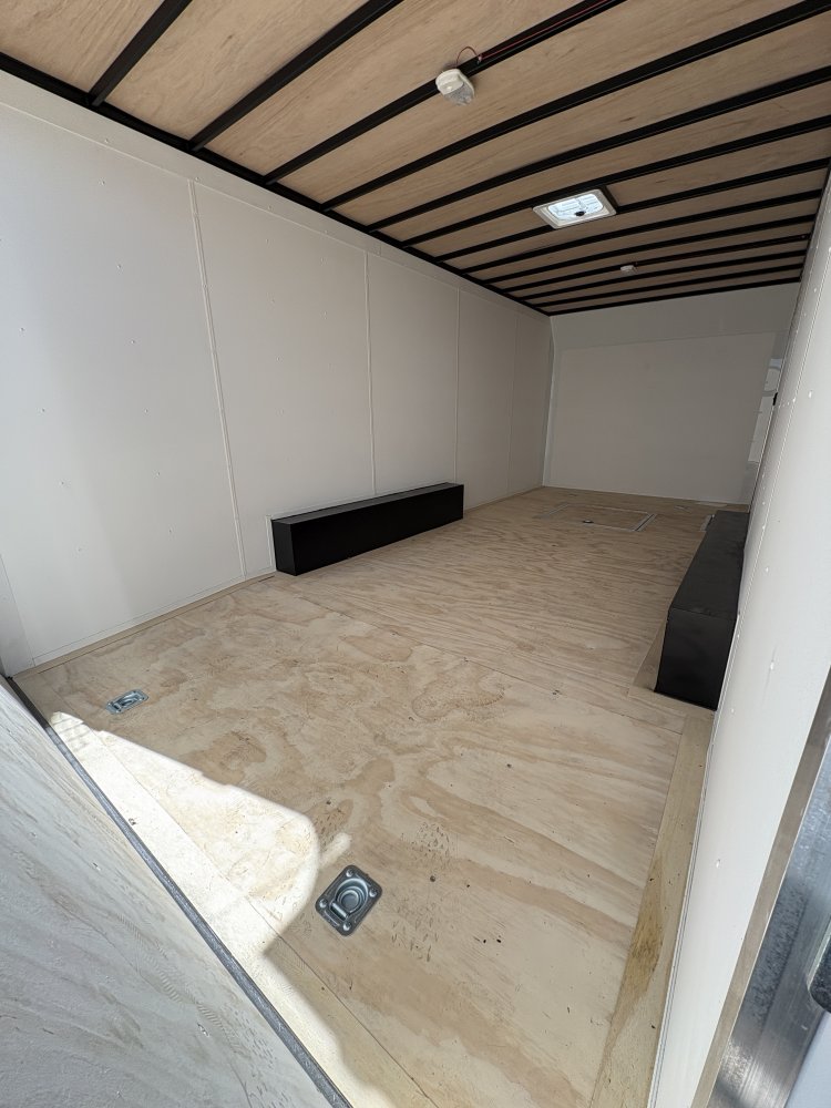 8.5'x20' United