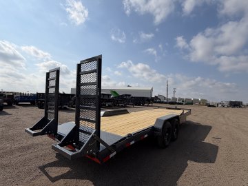 7'x24' Lamar Equipment