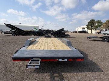 8.5'x22' Lamar Equipment