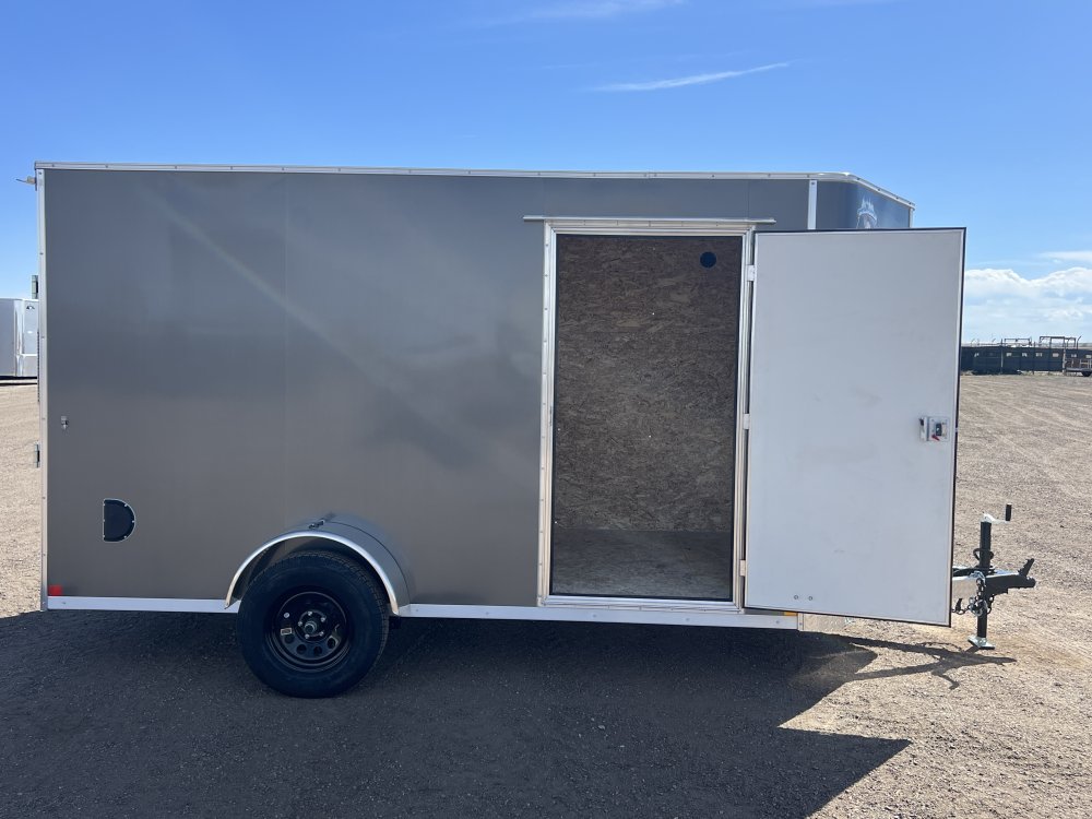 6'x12' Big Horn Enclosed Cargo
