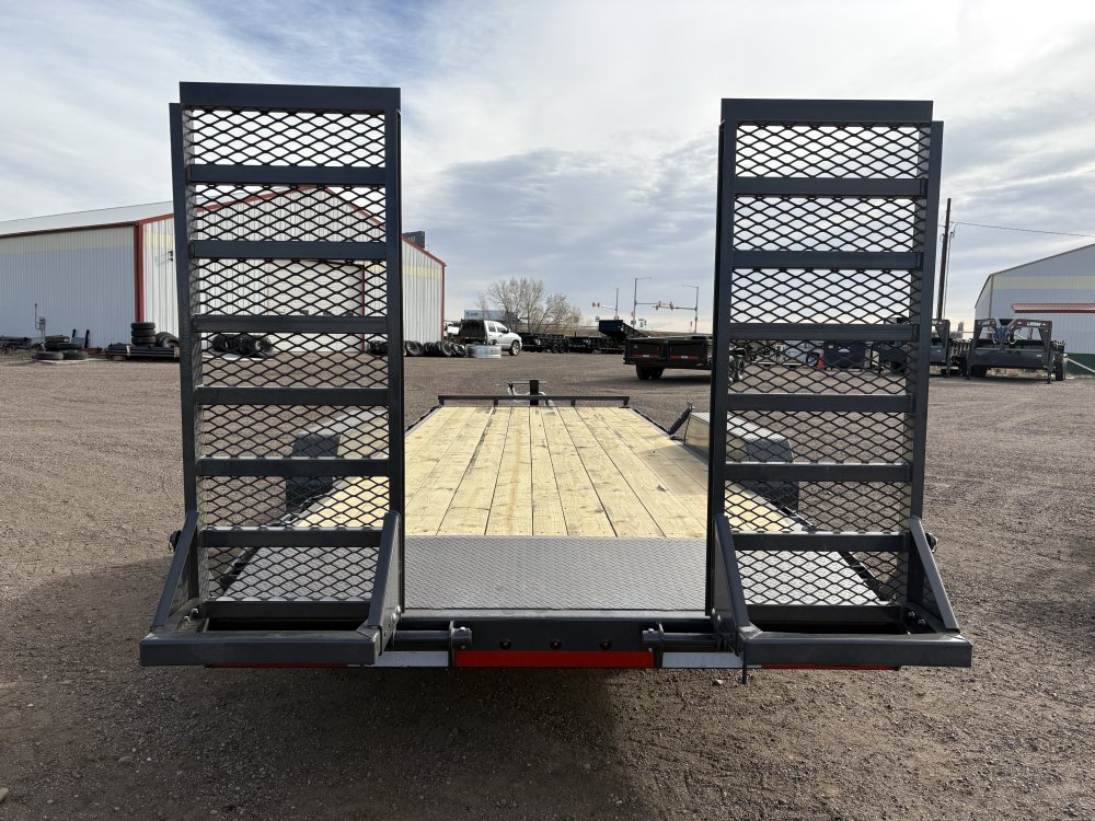 7'x22' Lamar Equipment