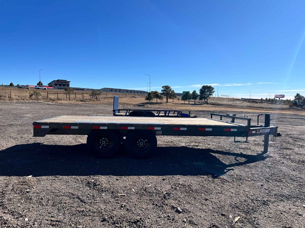 8.5'x16' Lamar Flatbed