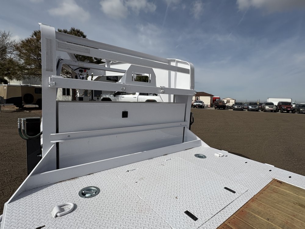 8.5'x28' RawMaxx Flatbed