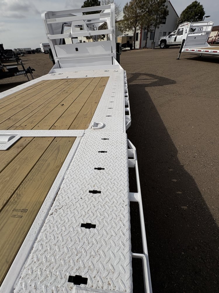 8.5'x28' RawMaxx Flatbed