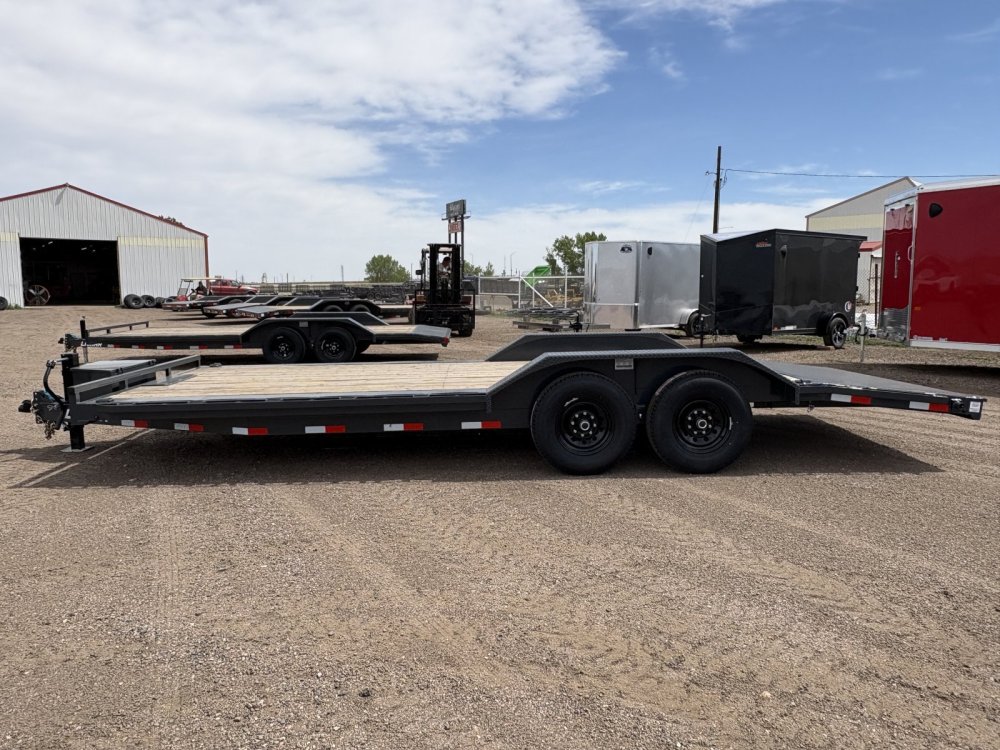 8.5'x22' Lamar Equipment
