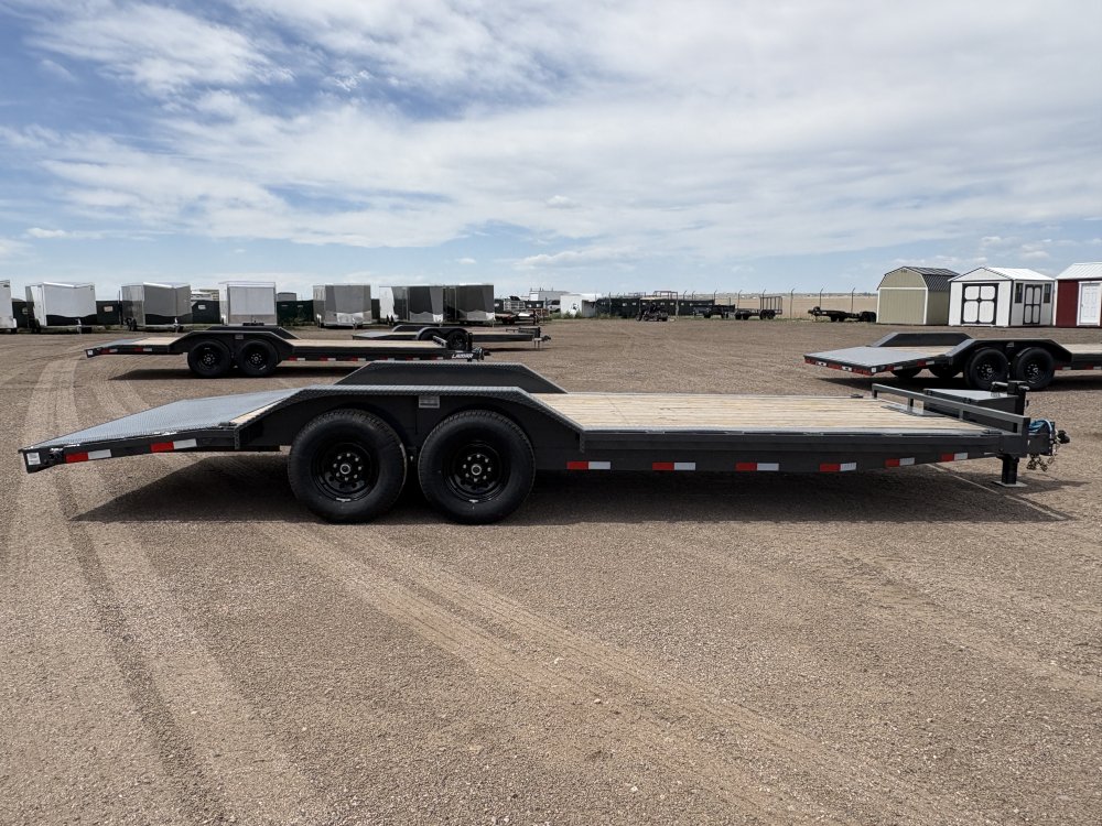 8.5'x22' Lamar Equipment