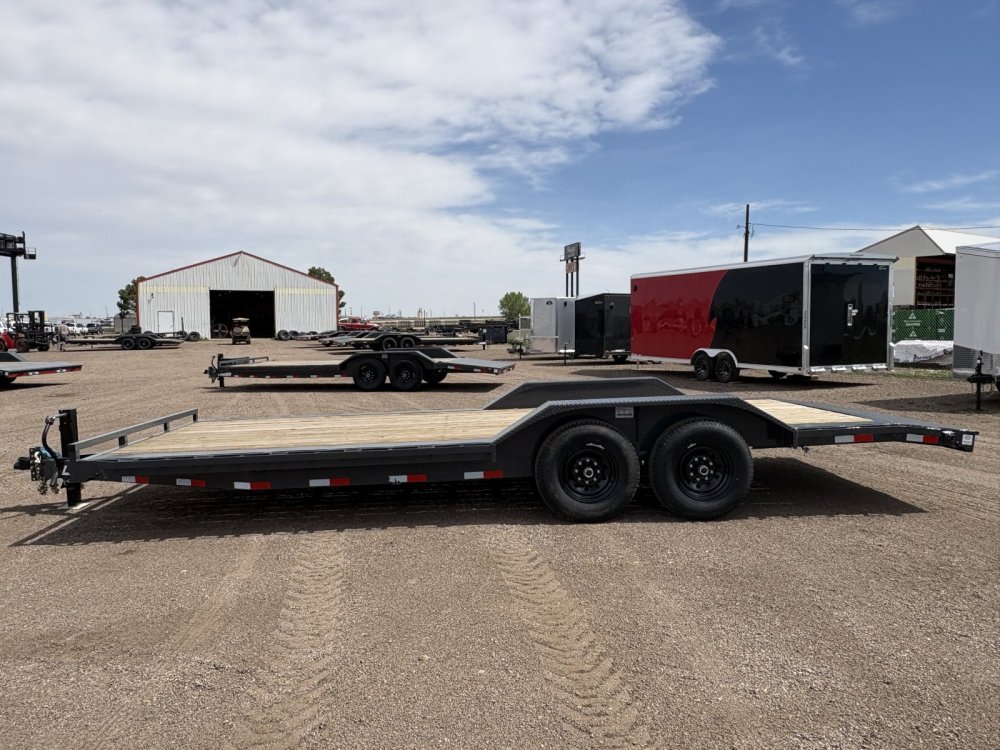 8.5'x22' Lamar Equipment