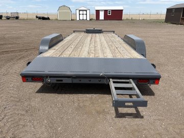 7'x18' Lamar Equipment