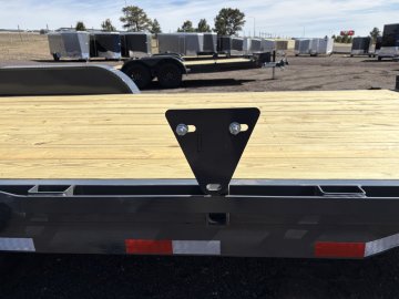 7'x18' Lamar Equipment