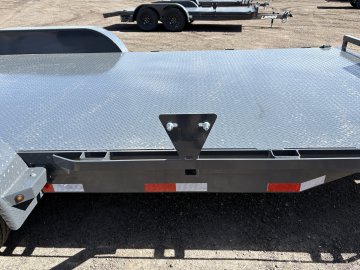 7'x18' Lamar Equipment